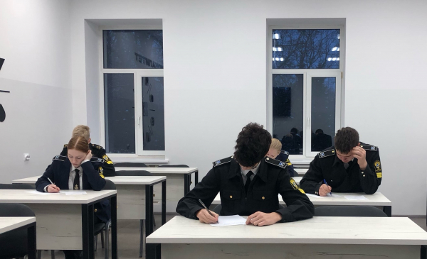 Аттестационная комиссия подвела итоги экзаменов молодых специалистов рыбохозяйственной отрасли